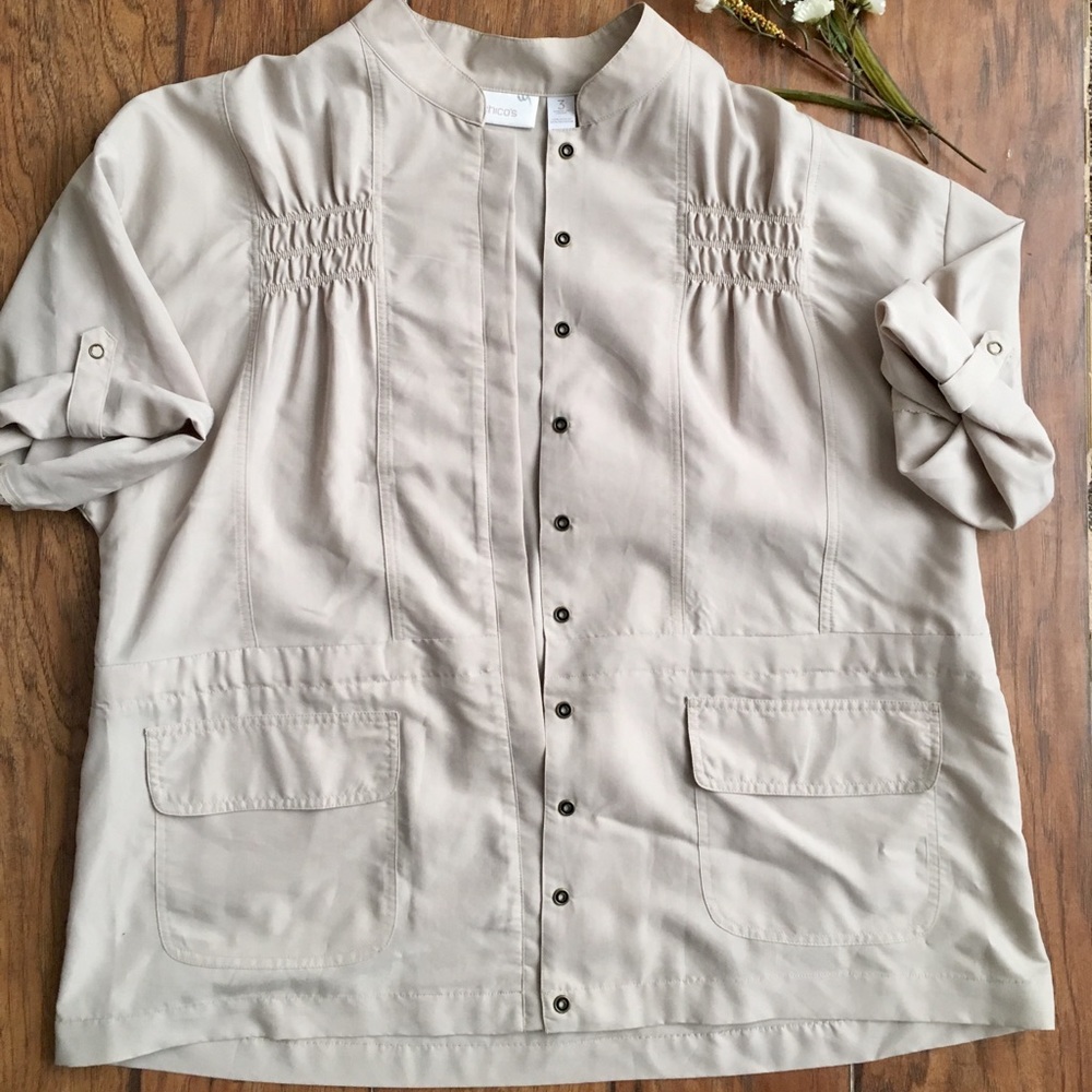 •Chico’s• lightweight jacket